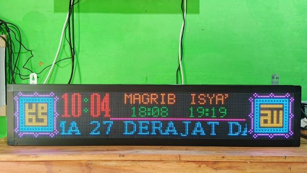 Jam digital masjid running text P5